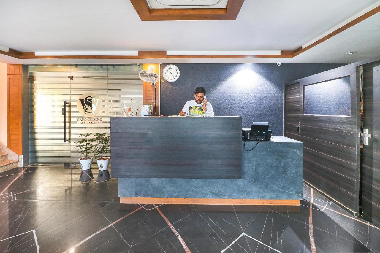 Oyo 66888 Gomti Resorts Alīgarh Екстериор снимка